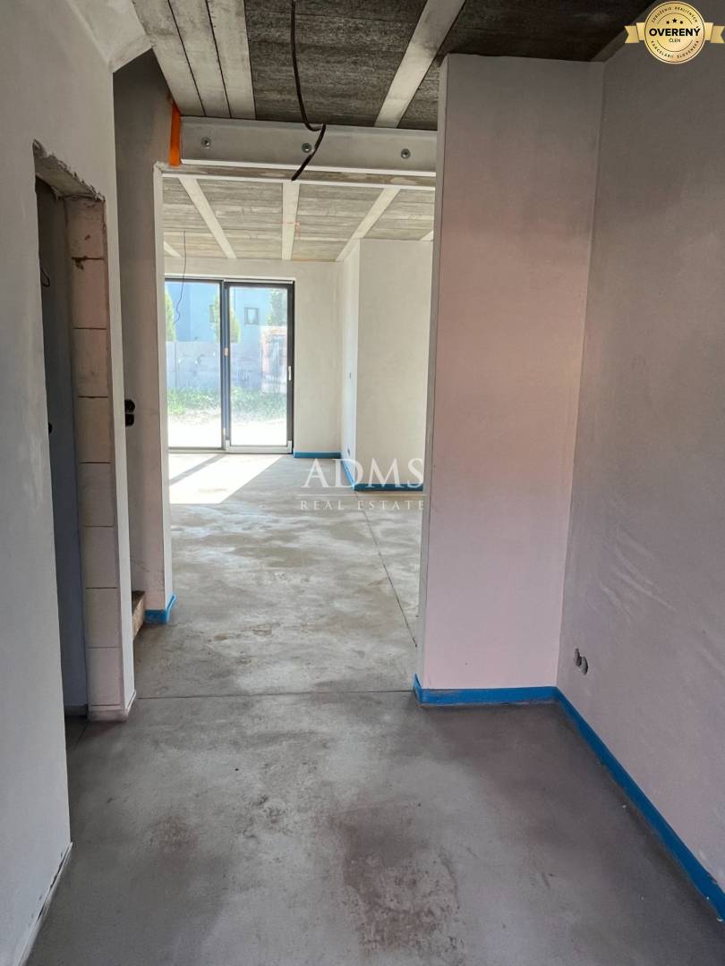 3-bedroom house with wellness zone in Chorvátsky Grob, Čierna Voda