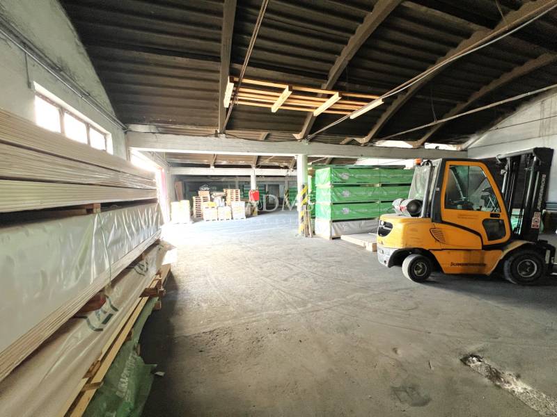Production and storage hall in Žilina - Bytčica_RESERVED