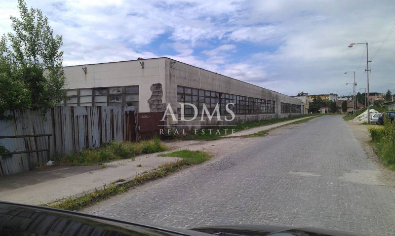 Production hall for rent