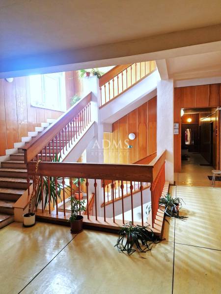 Multifunctional building in the city center of Martin