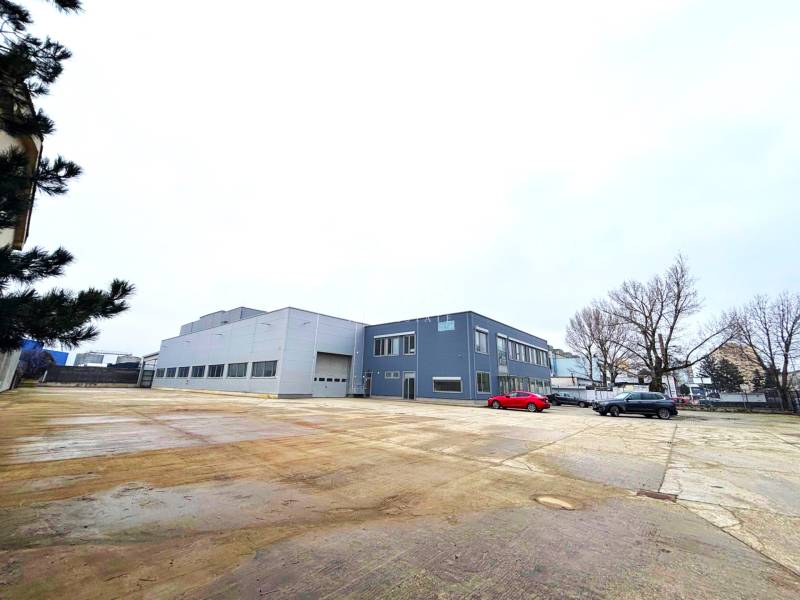 Property complex with potential for sports activities, Bratislava