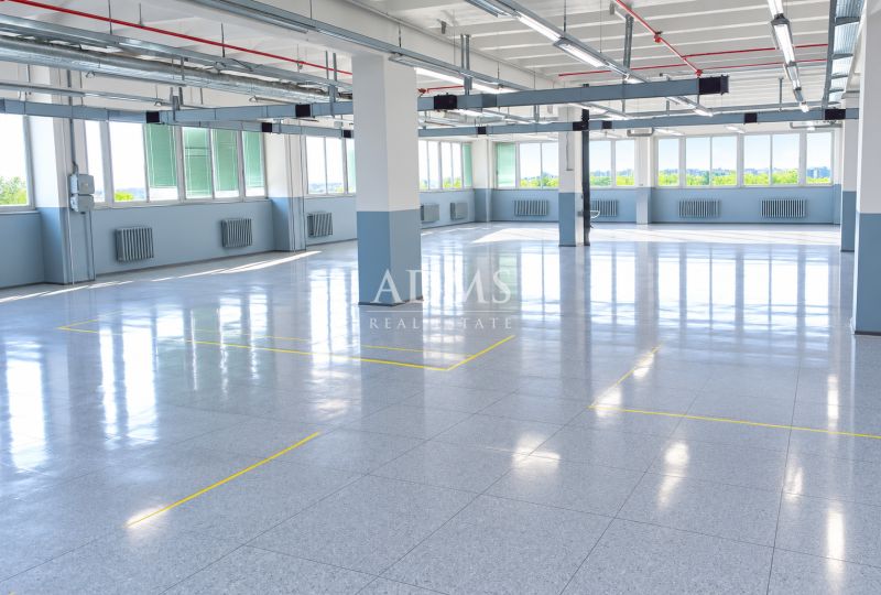 Production - storage hall